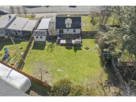 152 NE 5th Avenue Canby OR 97013