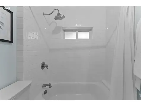 7515 SE Martins Street Portland OR 97206