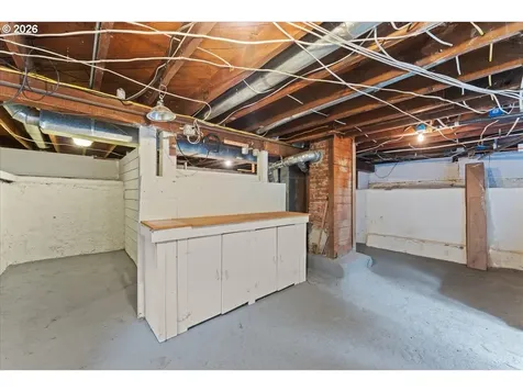 7515 SE Martins Street Portland OR 97206