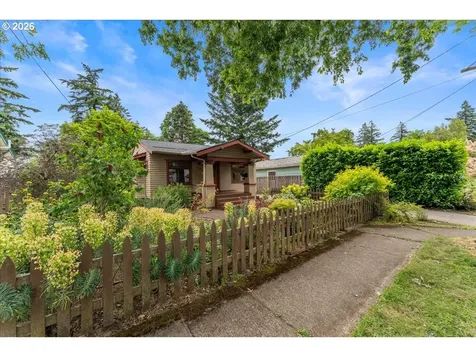 7515 SE Martins Street Portland OR 97206