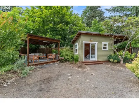 7515 SE Martins Street Portland OR 97206