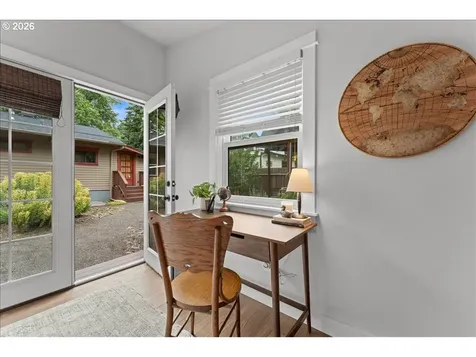 7515 SE Martins Street Portland OR 97206