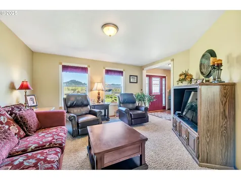 30356 Camas Swale Road Creswell OR 97426