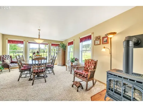 30356 Camas Swale Road Creswell OR 97426