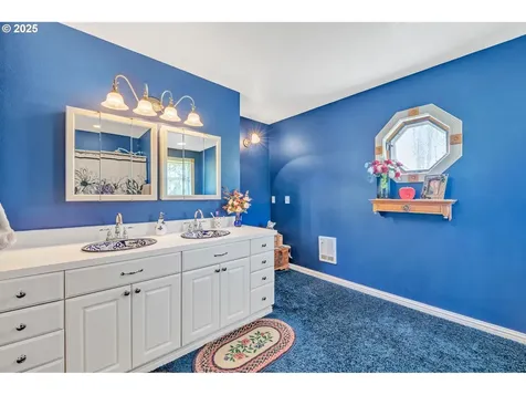 30356 Camas Swale Road Creswell OR 97426