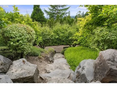8214 NW Hawkins Boulevard Portland OR 97229