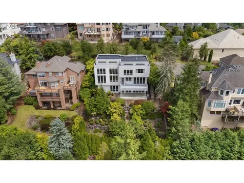 8214 NW Hawkins Boulevard Portland OR 97229