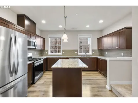 28668 SW Paris Avenue Wilsonville OR 97070