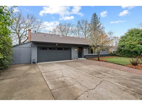 2554 SE Buttercup Court Hillsboro OR 97123