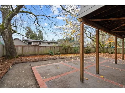 2554 SE Buttercup Court Hillsboro OR 97123