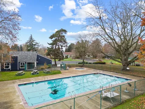 2554 SE Buttercup Court Hillsboro OR 97123