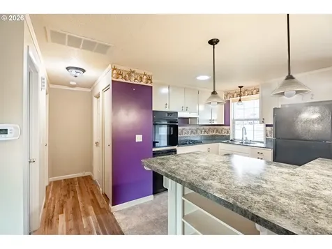 1750 Vanderbeck Lane Woodburn OR 97071