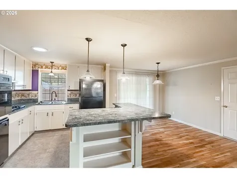 1750 Vanderbeck Lane Woodburn OR 97071
