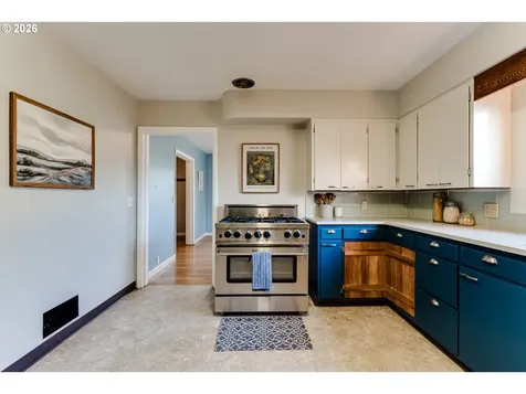 525 10th Street Springfield OR 97477