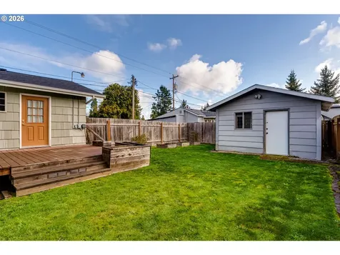 525 10th Street Springfield OR 97477