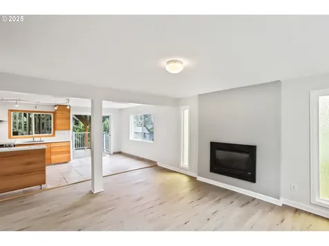 3624 SW Nevada Street Portland OR 97219