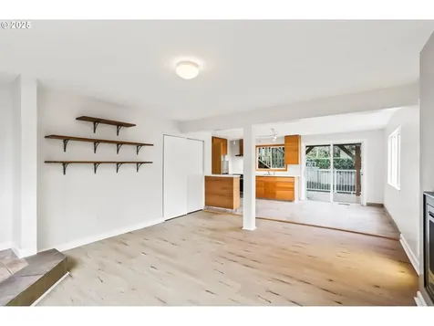 3624 SW Nevada Street Portland OR 97219