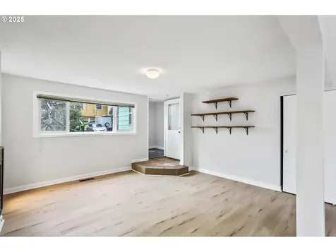 3624 SW Nevada Street Portland OR 97219