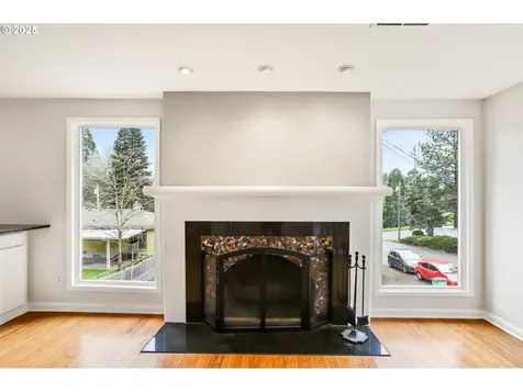 3624 SW Nevada Street Portland OR 97219