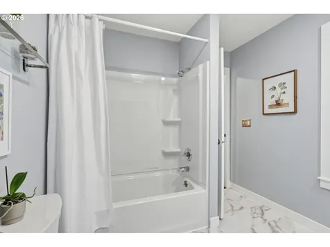 7175 Ridgegate Drive Gladstone OR 97027