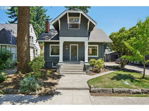 3216 NE 52nd Avenue Portland OR 97213