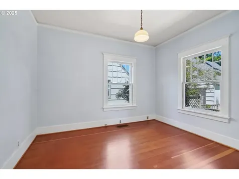 3216 NE 52nd Avenue Portland OR 97213