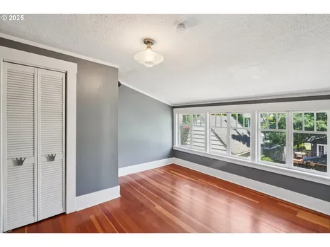 3216 NE 52nd Avenue Portland OR 97213