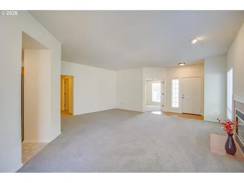 16914 SE 30th Circle Vancouver WA 98683