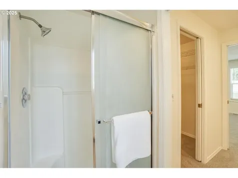 16914 SE 30th Circle Vancouver WA 98683