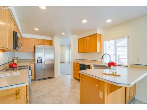 16914 SE 30th Circle Vancouver WA 98683