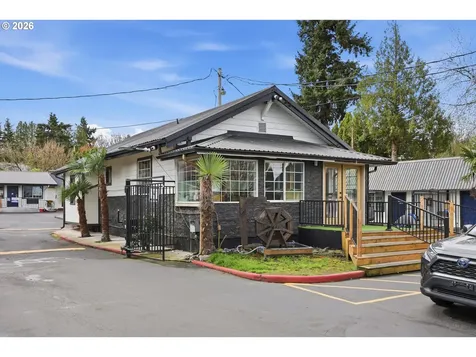 11324 NE Sandy Boulevard Portland OR 97220