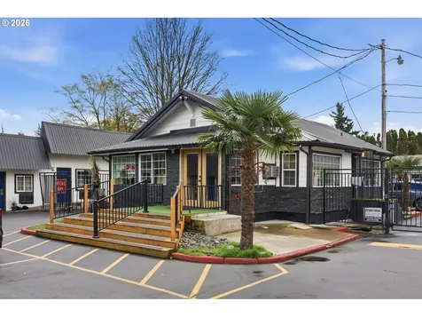 11324 NE Sandy Boulevard Portland OR 97220