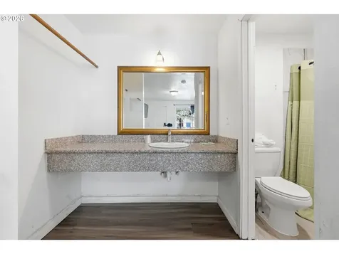 11324 NE Sandy Boulevard Portland OR 97220
