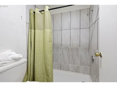 11324 NE Sandy Boulevard Portland OR 97220