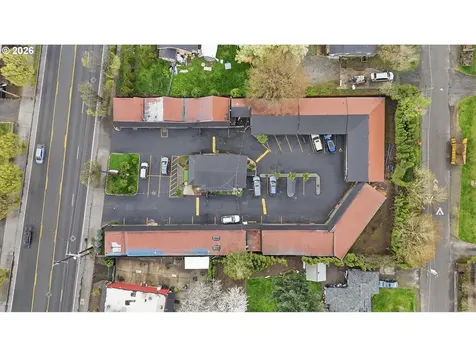 11324 NE Sandy Boulevard Portland OR 97220