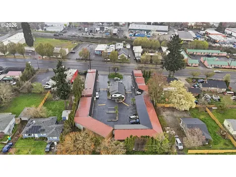11324 NE Sandy Boulevard Portland OR 97220