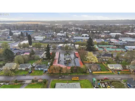 11324 NE Sandy Boulevard Portland OR 97220