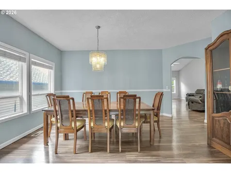 11415 SE Highland Loop Clackamas OR 97015