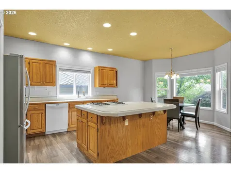 11415 SE Highland Loop Clackamas OR 97015