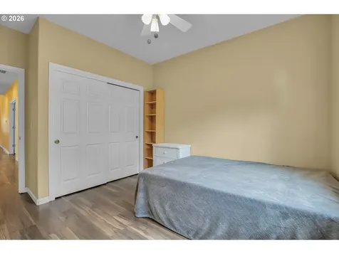 11415 SE Highland Loop Clackamas OR 97015