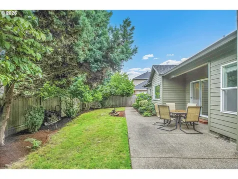 11415 SE Highland Loop Clackamas OR 97015