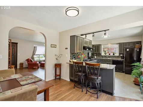 1900 E 10th Street The Dalles OR 97058