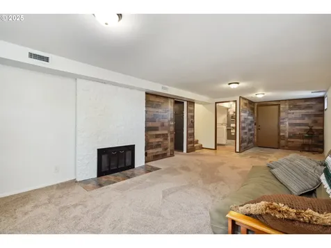 1900 E 10th Street The Dalles OR 97058