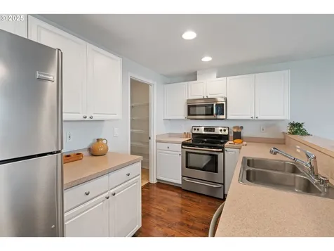 1608 NE 154th Street Vancouver WA 98686