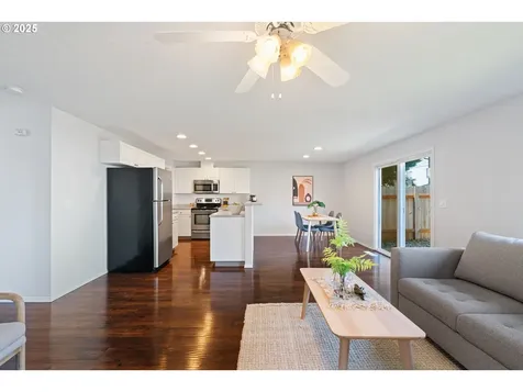 1608 NE 154th Street Vancouver WA 98686