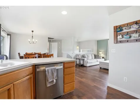 7601 NE 64th Circle Vancouver WA 98662