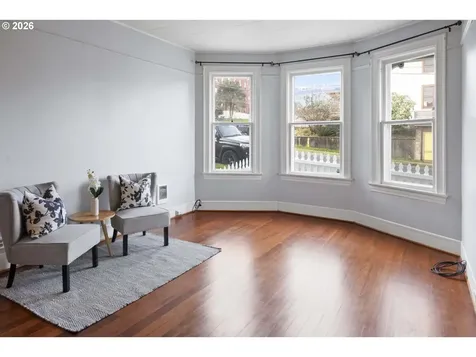 590 17th Street Astoria OR 97103