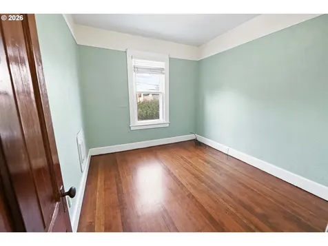 590 17th Street Astoria OR 97103