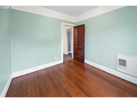 590 17th Street Astoria OR 97103