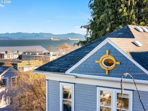 590 17th Street Astoria OR 97103